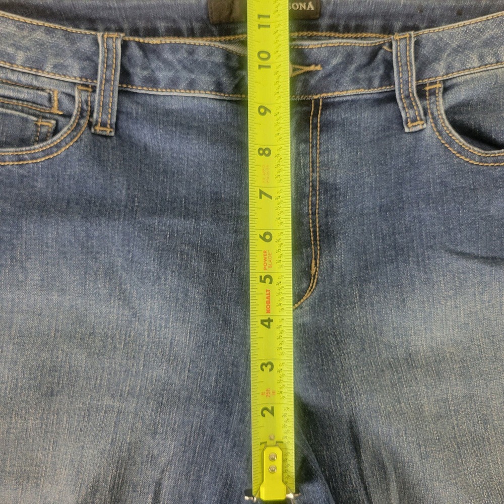 Versona Womens Jeans Size 33 Actual W35 x L26.5 Mom Embroidered Hem Blue Denim - Picture 6 of 15